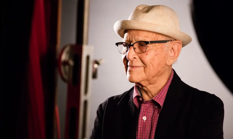 Portrait of Norman Lear by photographer Chuck Close