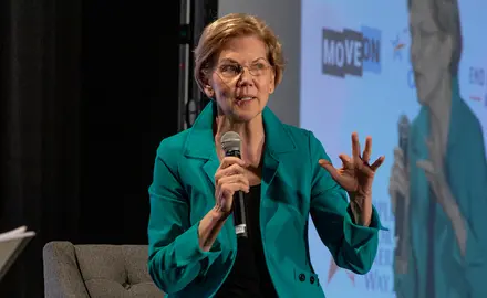 Elizabeth Warren speaks at a forum in Iowa