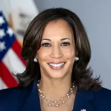 Official portrait of Kamala Harris cropped